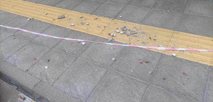 Αγρίνιο: Αποκολλήθηκε κομμάτι από μπαλκόνι στην Χ. Τρικούπη