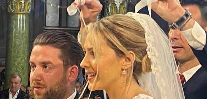 Μαριάννα Χολέβα και Γιώργος Ζαρκάδας έλαμπαν από ευτυχία στο γάμο τους (εικόνες)