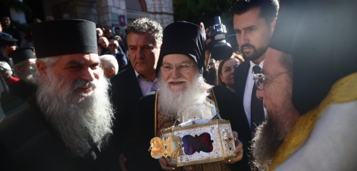 Αγρίνιο: Αναχώρησε για το Άγιον Όρος η Τιμία Κάρα του Αγίου Ιωάννη του Χρυσοστόμου