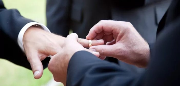 Σύλλογος Πολυτέκνων Αγρινίου προς πρωθυπουργό: Στοπ στο γάμο των ομοφυλοφίλων!