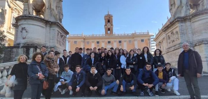 Το 7ο Γυμνάσιο Αγρινίου, το Γυμνάσιο  και Λύκειο Παναιτωλίου στη Ρώμη
