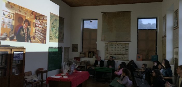 Αγρίνιο – «Το σεντούκι του παππού»: Αφιέρωμα στην αείμνηστη Μαίρη Χρυσικοπούλου (εικόνες)