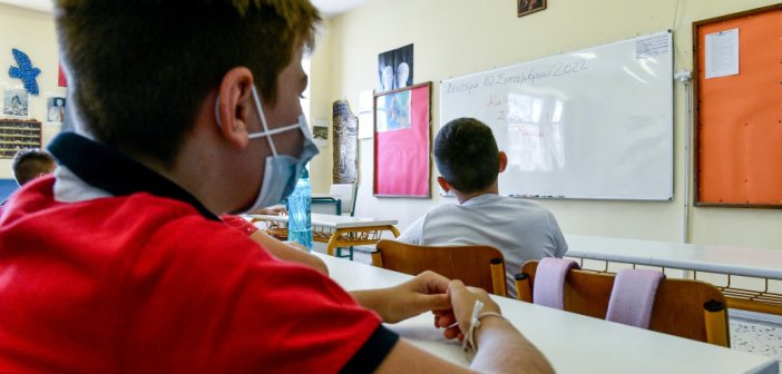 Ανησυχία για τη διασπορά: Επιστροφή στα σχολεία στο Αγρίνιο εν μέσω έξαρσης κρουσμάτων γρίπης και κορονοϊού
